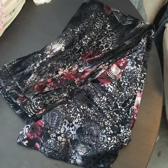 Boston Proper Velvet Palazzo Pant Size S Burnout Velvet - Picture 5 of 8